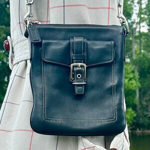 Coach Vintage Hamptons Black Leather Swingpack Silver Hardware White Stitching